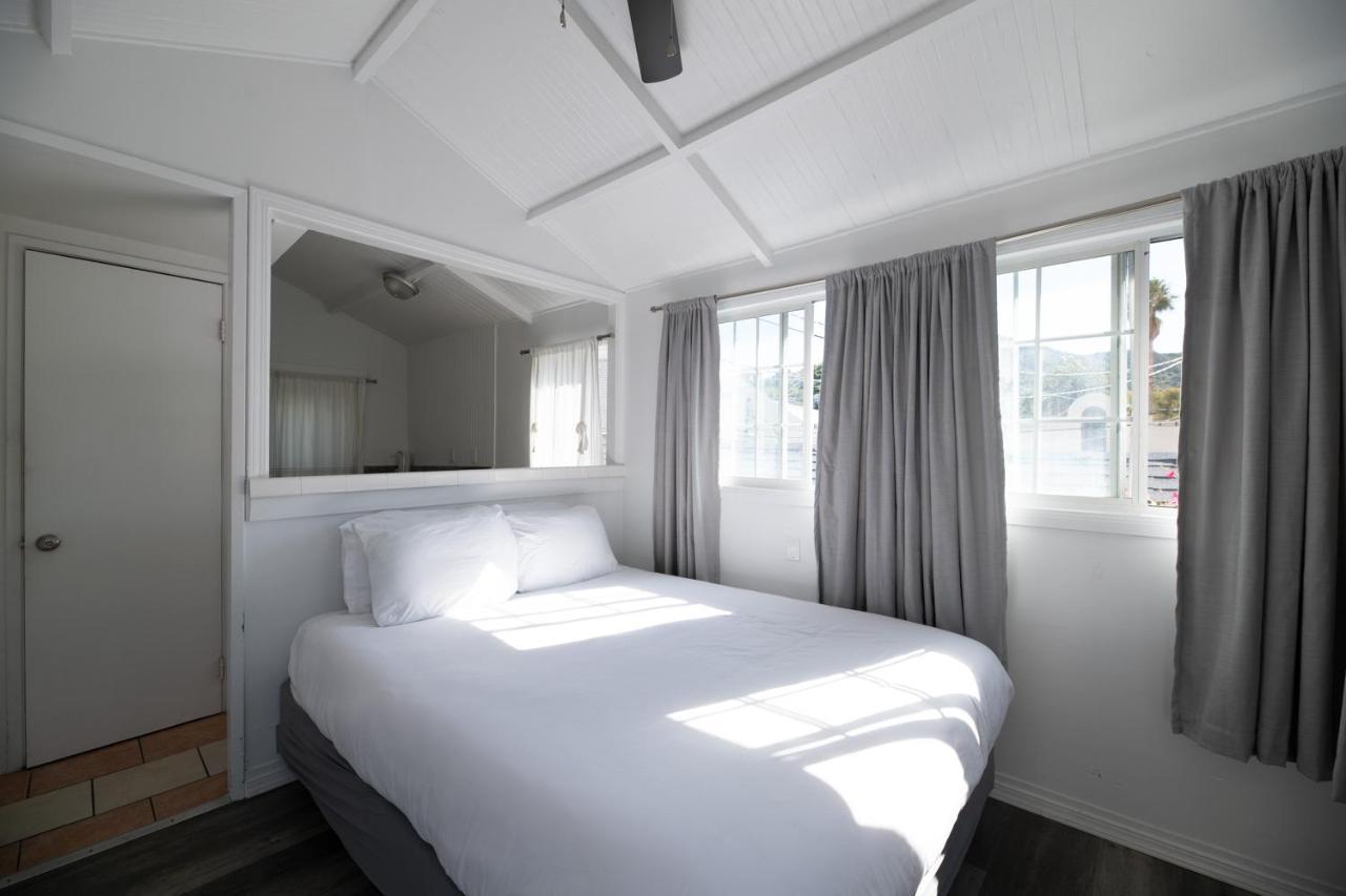 Hermosa Hotel Авалон Экстерьер фото